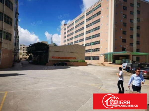 布吉李朗3楼1600平厂房出租，精装修，利用率高，可办环评