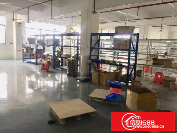 沙井新出楼上1000平方精装修厂房无转让费