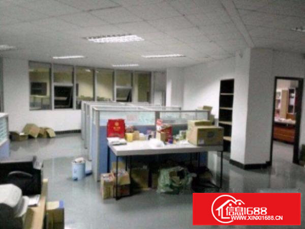 清溪凤岗全新标准厂房楼上1500平带精装修办公室水电齐全