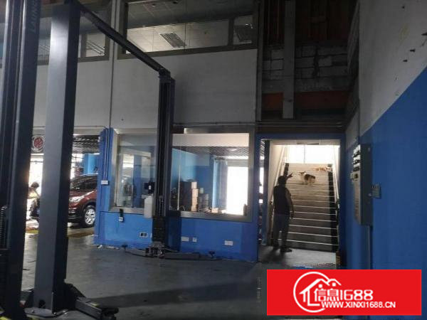 坂田天虹旁带装修一楼300平米出租