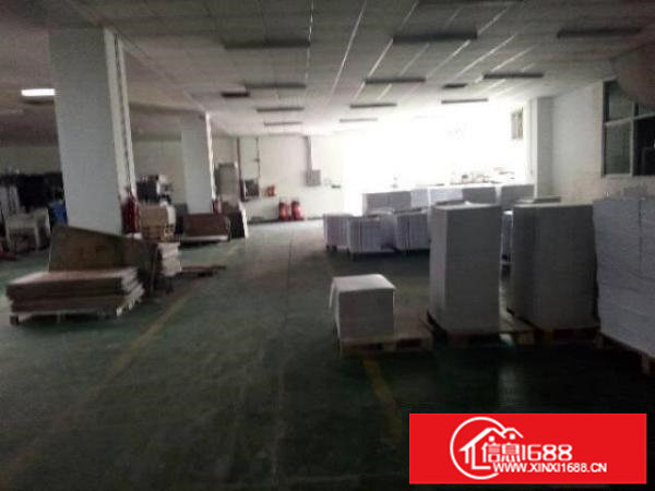 龙岗大道楼上820平方厂房出租