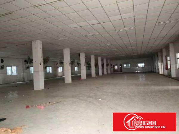 谢岗镇中心附件独院厂房面积3100平方，现成水电、办公室