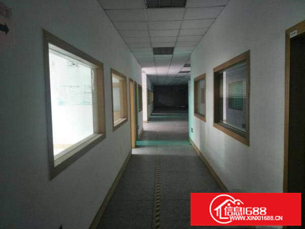 龙华大浪石凹工业区新出二楼整层精装修厂房1300平