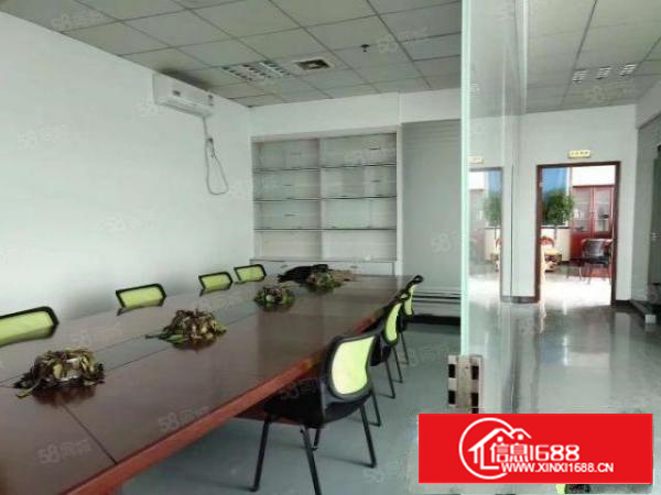 凤岗碧湖大道附近新空原房东3楼上精装修730平方厂房出租