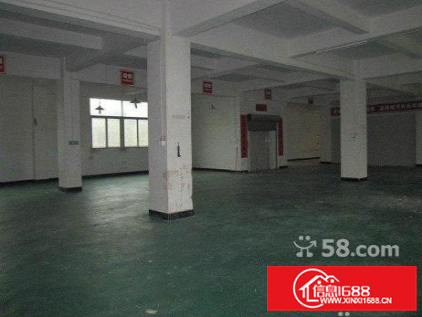 平湖华南城高速路口750平带吊车厂房租，适合塑胶