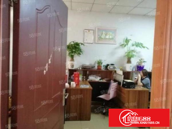 清溪罗马村出租厂房一楼230平水电齐全