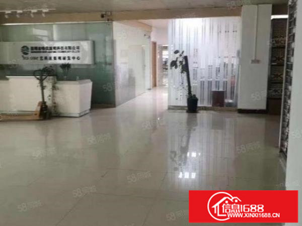 观澜新田精装修厂房二楼600平方出租，靠清平高速现房水电齐全