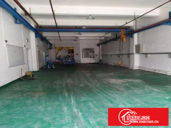 临深高档工业园一楼350平厂房出租带行车形象非常好