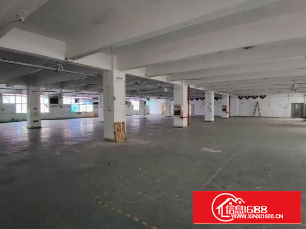 西乡三围社区附近大型工业区楼上2100平带装修