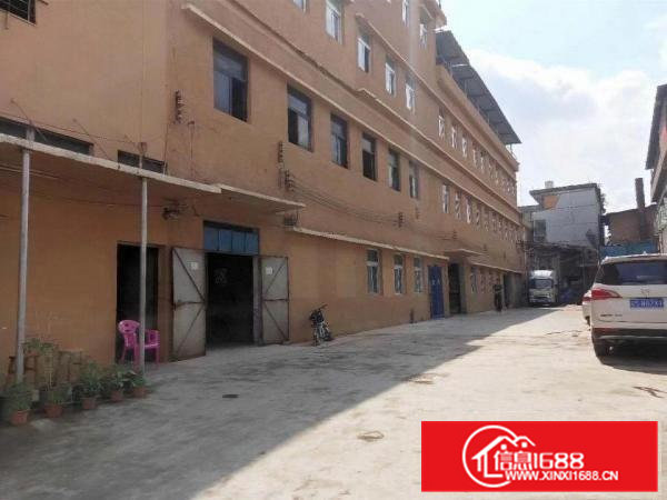 凤岗油甘埔已搬空标准厂房二楼880平方，适合塑胶，玩具，胶袋