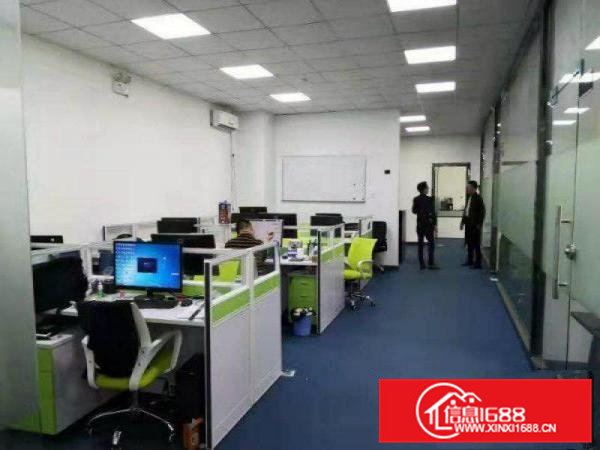 大朗沙步出租精装修办公室650平，装修九成新，配套设施完善