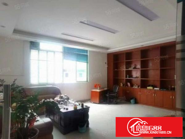 深圳龙华大浪商业中心新出楼上1600平方带精装修无公摊厂房