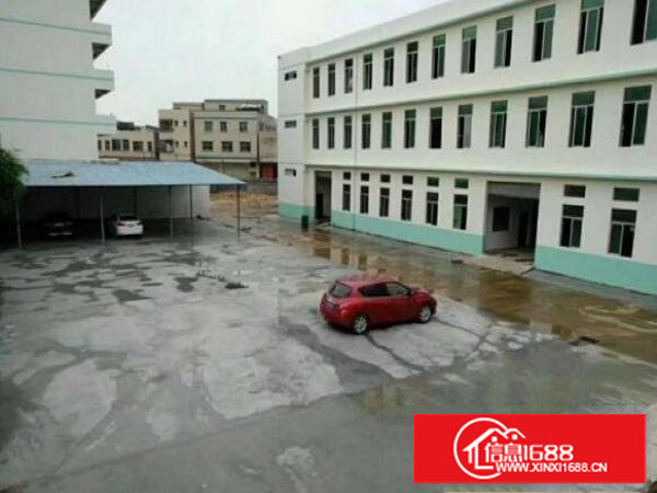 塘厦石鼓市场附近标准厂房分租楼上1500平米。