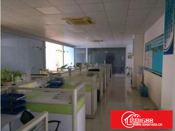 凤岗雁田工业园2200平米精装修厂房出租水电按需