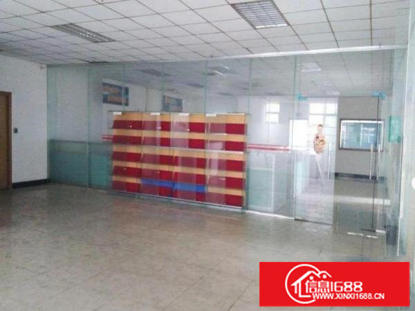 出租龙岗区坪地楼上2300平精装修厂房