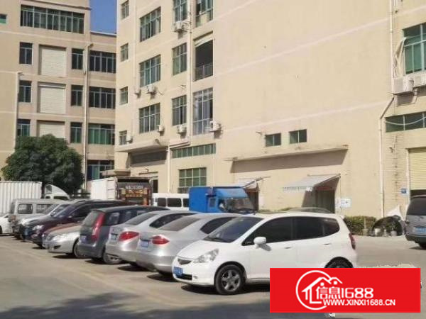 龙大高速出口0距离，2400平方厂房出租