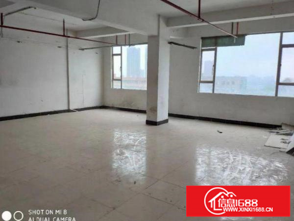 出租龙岗区横岗3楼精装厂房500平
