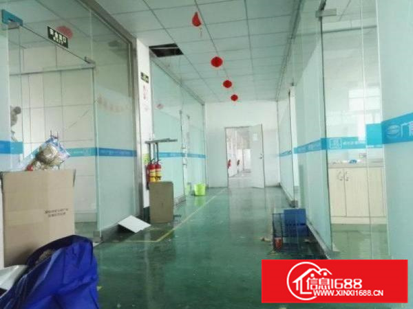 横岗六约地铁站附近新出楼上500平厂房业主直租