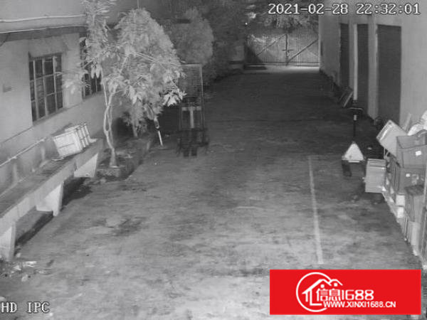 独门独院，带宿舍。厂房三楼整层，宿舍厂房成7字形一体。