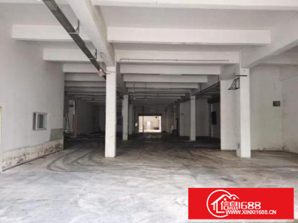 超大空地，临时仓库招租3000平米，厂房在黄洞