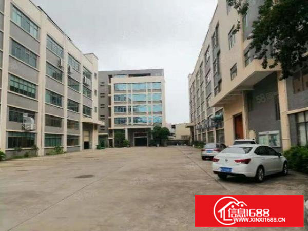 寮步华南城新出带地坪漆厂房出租2680平，形象靓，空地大