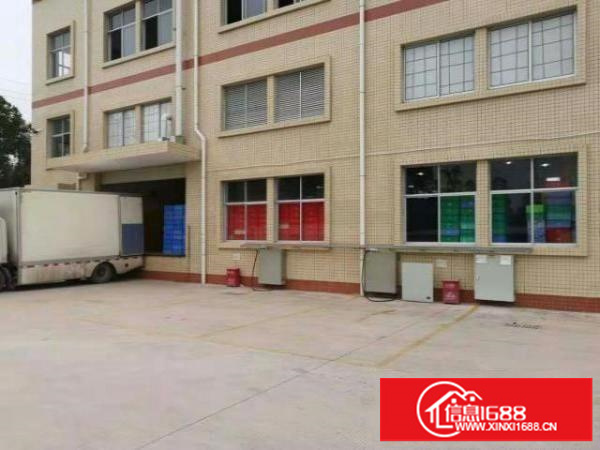 厂房位于沙河路两排，与沙河路无缝对接，厂房2000平米