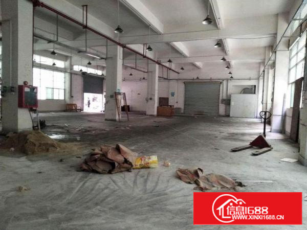 石岩北环路边原房东1楼820平，使用率高，层高6米