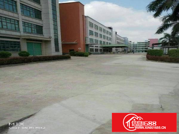 坪山新出大型独院厂房6w平方出租，有红本，空地大