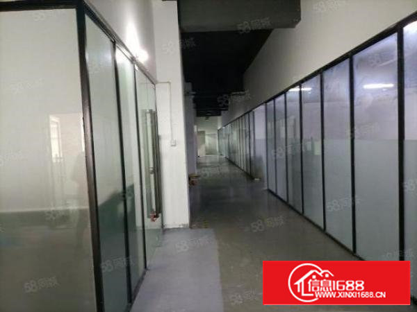 （无转让费）塘头第三工业区，新出精装修900平。