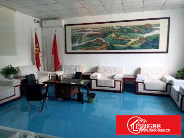 西乡固戍村委独门独院厂房1100平，精装修无尘车间，办公室