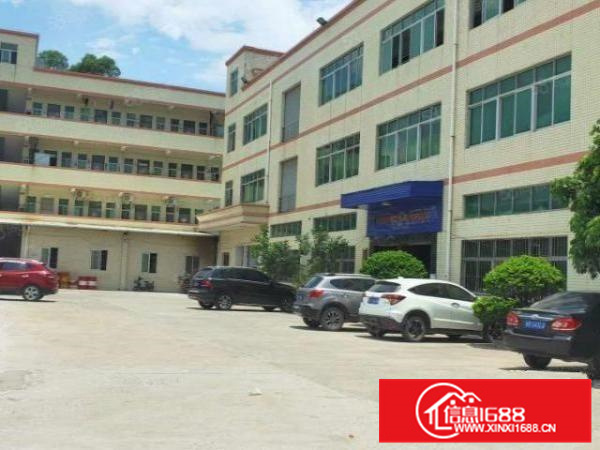 里水洲村工业区分租二楼1380平方，办公室装修，带有地坪漆！