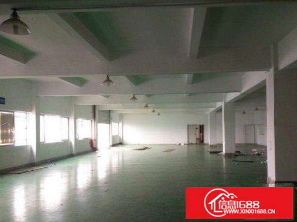 平湖山夏现有独院二楼1200平方标准厂房直租，有电梯