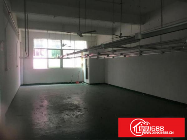 亚洲工业区简单装修680平米厂房出租