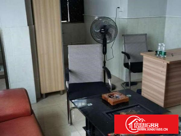 寮步良边寮茶路300平标准厂房，月租只要三千