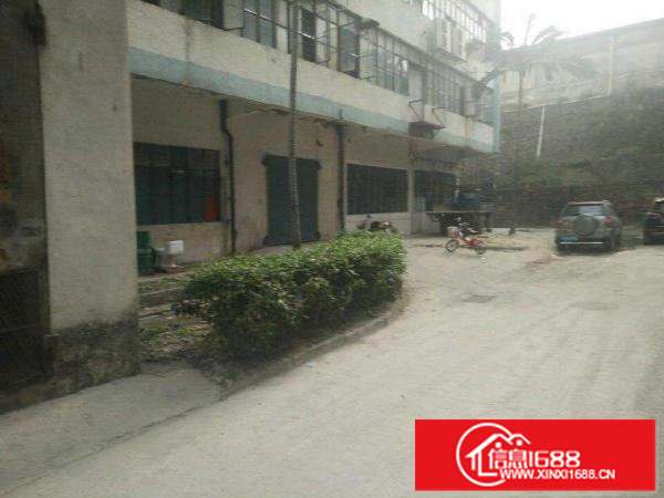 秀峰工业区1楼厂房1480平米出租