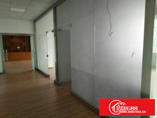 龙岗同乐吓坑新出厂房3楼1200平送精装修招租