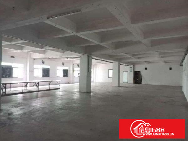 中坑标准厂房二楼950平可办环评可分租，交通方便