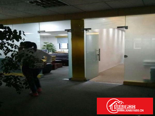 出租龙岗区坪地二楼厂房600平米