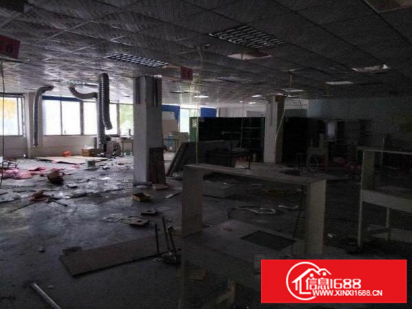 福永3楼1300平可分租，有产证停车位充足交通方便