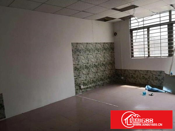 北栅整层300平方精装修厂房出租。