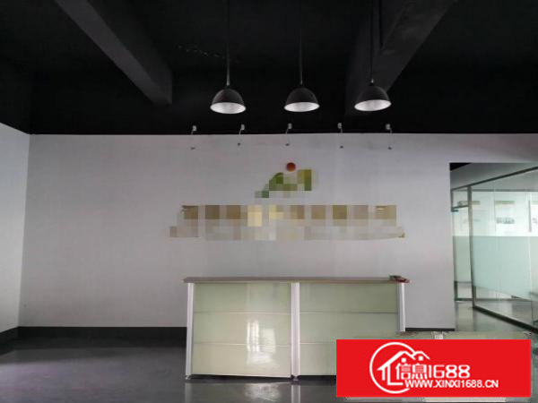 横岗荷坳双地铁口1200平豪华装修厂房出租，适合电子电商