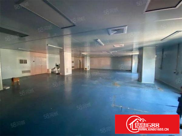 黄江近深圳新出楼上厂房800方，现成装修主路边上，价格13元