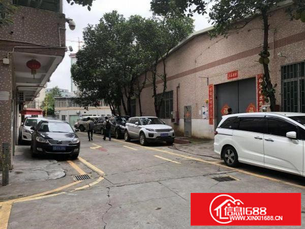 坂田性价比超高一楼1688平方厂房仓库招租