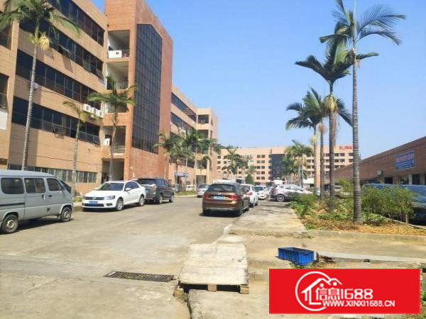 靠山边，凤岗唯一可做喷油的小面积厂房350