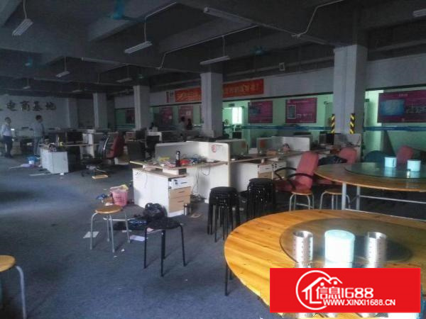 坪山楼上新出带精装修厂房1960平米