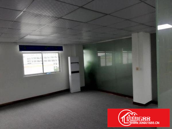 坪山高铁站附近新出楼上750平带装修出租3吨电梯