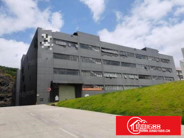 凤岗原房东楼上2500平方厂房出租水电已到位，大小可分租