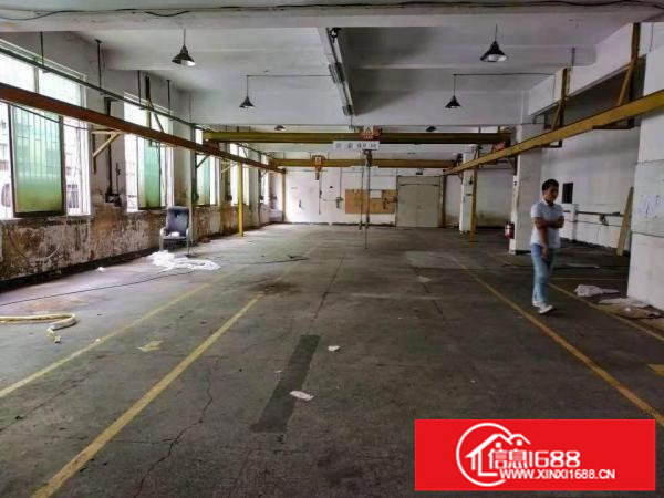 新出!平湖一楼二楼小面积厂房218平起出租,大小分租