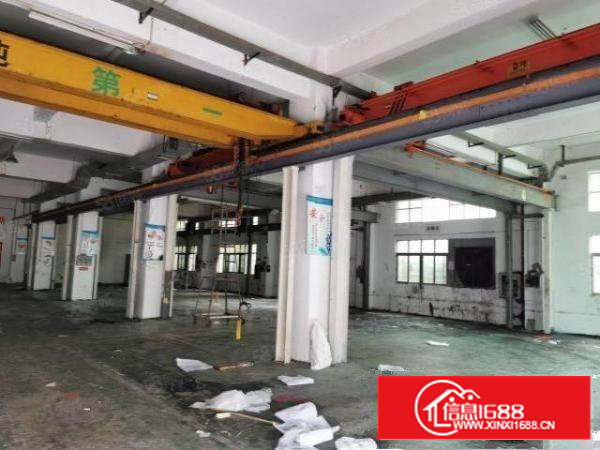 石岩料坑工业区一楼厂房1400平方米出租可分租