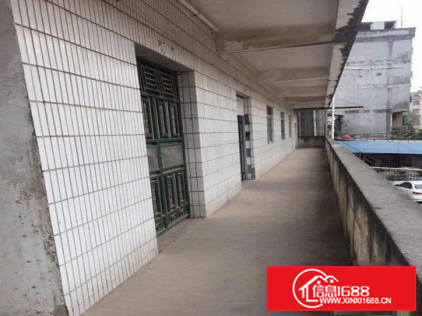 常平霞坑二楼400平方厂房出租